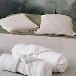 Maison Cosy 4-6 Pers Avec Terrasse & Hyper Centre A Pied 300 M Linge Inclus Дом отдыха Жерарме