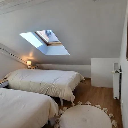 Prázdninový dům Maison Cosy 4-6 Pers Avec Terrasse & Hyper Centre A Pied 300 M Linge Inclus *