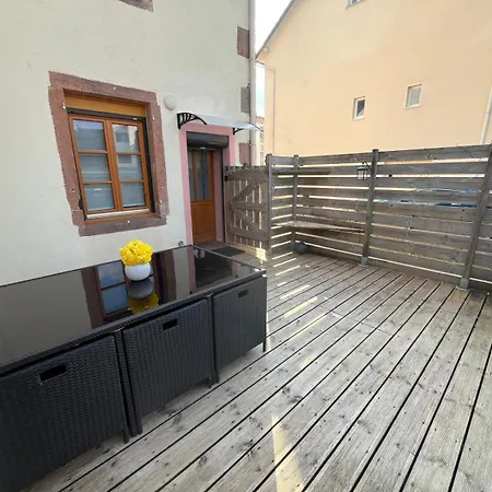 Prázdninový dům Maison Cosy 4-6 Pers Avec Terrasse & Hyper Centre A Pied 300 M Linge Inclus