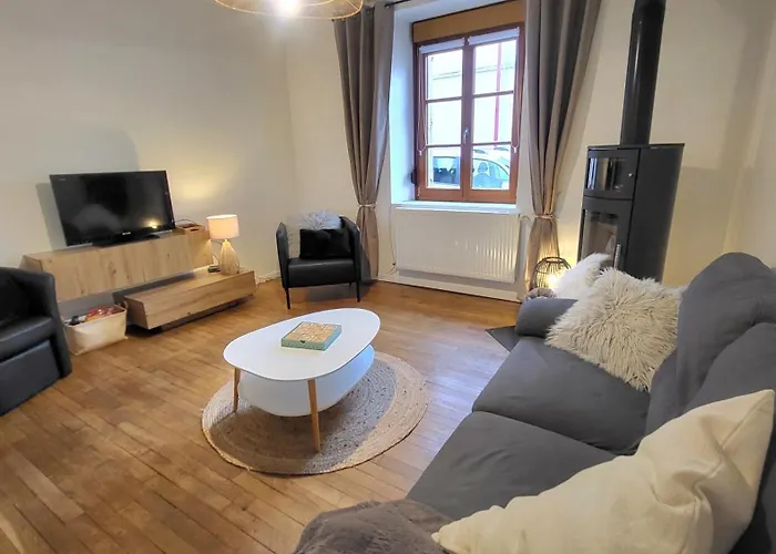 Prázdninový dům Maison Cosy 4-6 Pers Avec Terrasse & Hyper Centre A Pied 300 M Linge Inclus